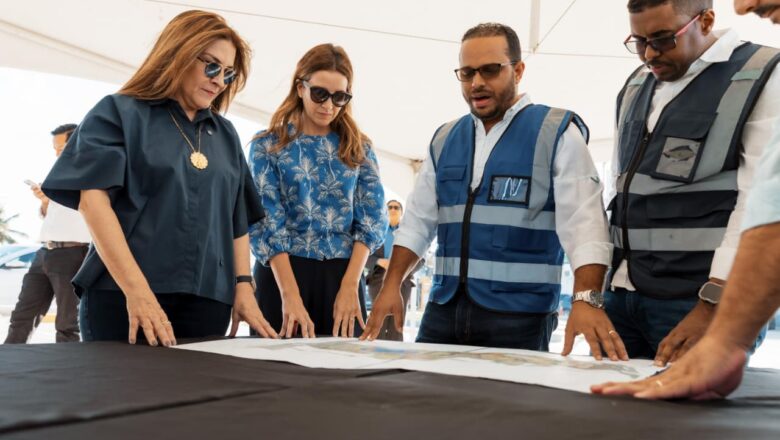 Carolina supervisa avances en construcción del Malecón Deportivo y del Paseo 30 de Mayo