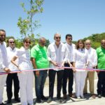 Presidente Abinader entrega obras de renovación de la playa Sosúa y su plaza de vendedores, impulsando su transformación como referente del turismo en la República Dominicana