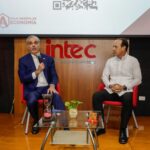 Presidente Luis Abinader aboga por un equilibrio entre eficiencia económica y justicia social durante encuentro en INTEC