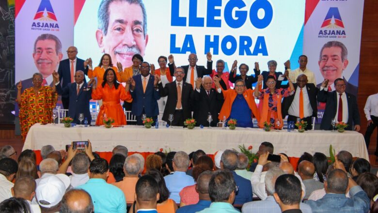 Maribel Lorenzo realiza multitudinario cierre de campaña con respaldo de la comunidad universitaria
