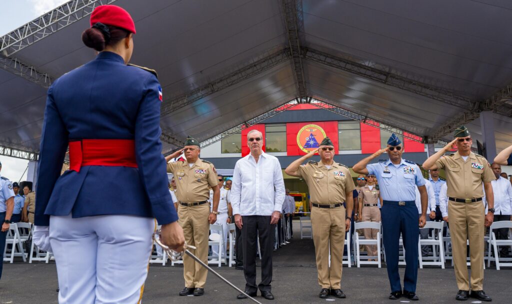 Presidente Abinader inaugura moderna sede del CEMED, equipada para continuar fortaleciendo la capacidad estratégica y operativa de respuesta del Estado ante emergencias y desastres