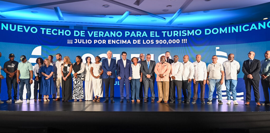 Más de 7,7 millones de visitantes llegan al país hasta julio.