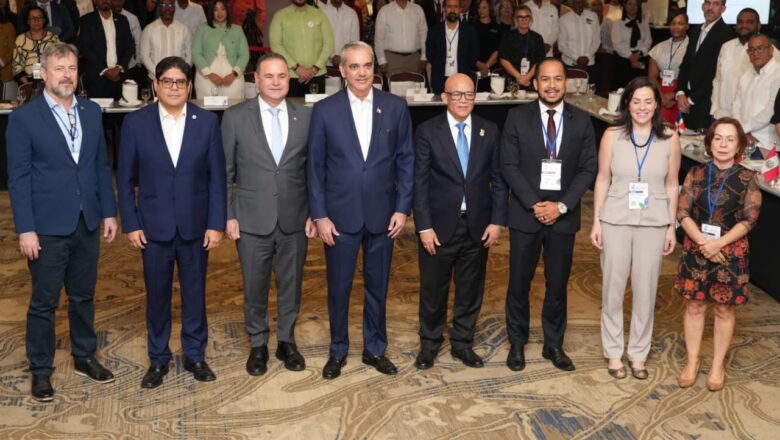 Presidente Luis Abinader encabeza la inauguración de la XI Reunión de la Red de Sistemas Públicos de Abastecimiento y Comercialización de Alimentos