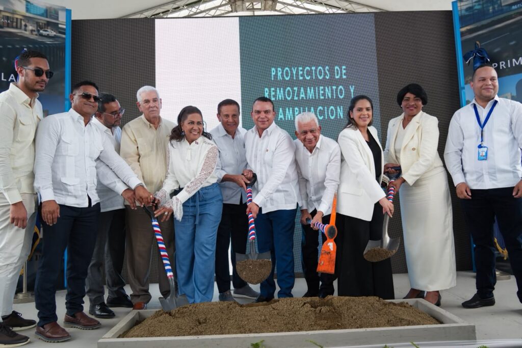 SNS entrega dos CPN remozados e inicia intervención Hospital Materno Ramón Báez en el Cibao