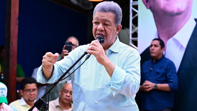 Leonel asegura PRM no pudo mantener programa de 24 horas de energía: “El pueblo se cansó”