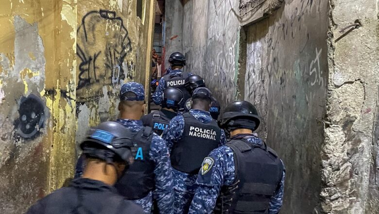 Director general policial continúa conformando su equipo de trabajo con movimientos en distintas áreas de la institución