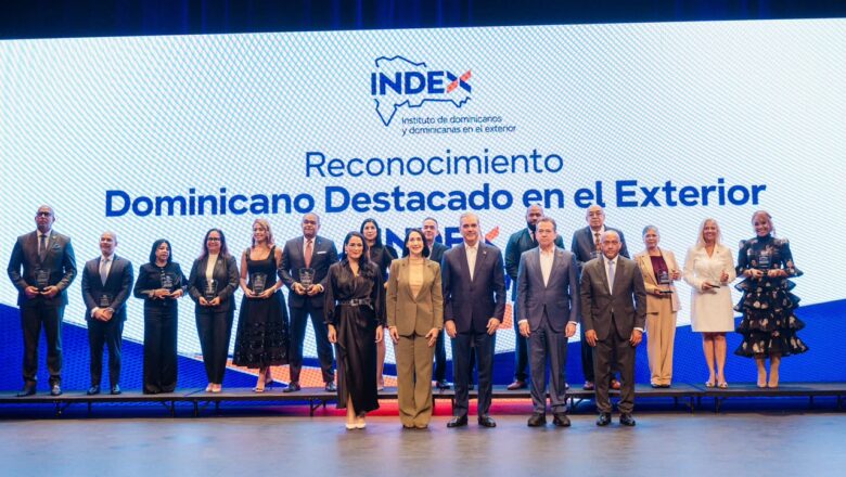 Presidente Abinader reconoce a 14 dominicanos destacados en Estados Unidos mediante el INDEX