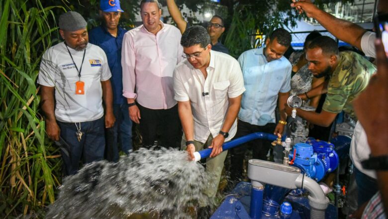 Fellito Suberví resuelve problema de agua de dos décadas en La Puya y La Yagüita