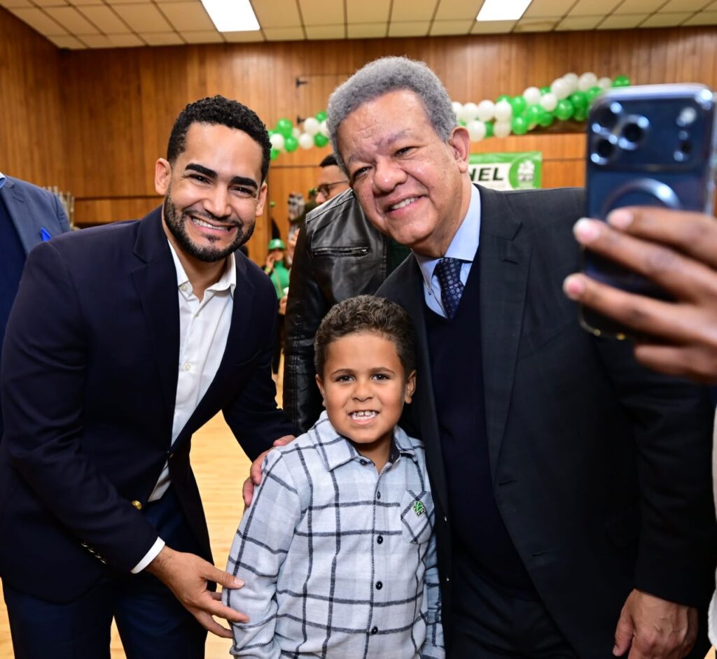 Leonel propone registro automático y gratuito de hijos de dominicanos nacidos en el exterior