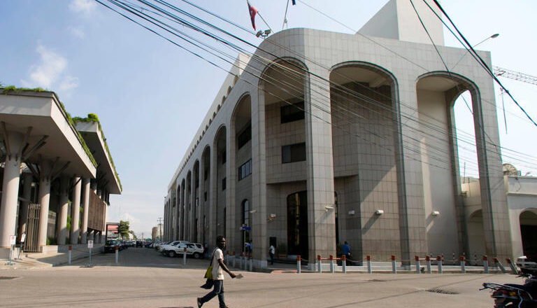 Consejo Electoral de Haití elimina norma contra candidatos sancionados por otros países