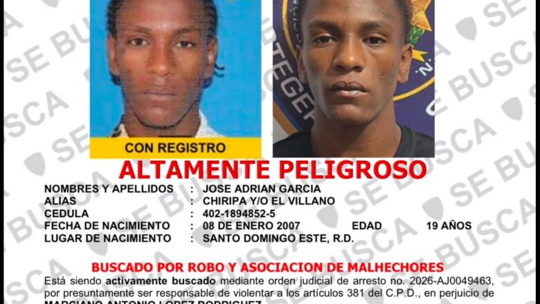 Se entrega a la Policía Nacional hombre buscado por robo y asociación de malhechores