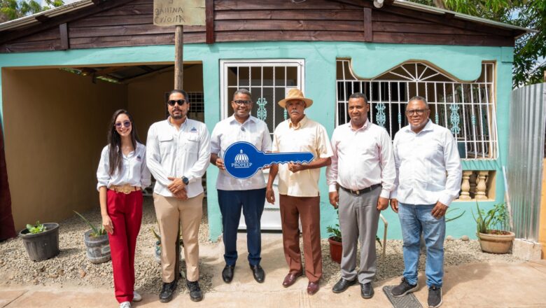 Propeep transforma la vida de cinco familias vulnerables con nuevas y remozadas viviendas en La Ureña y Mendoza; SDE