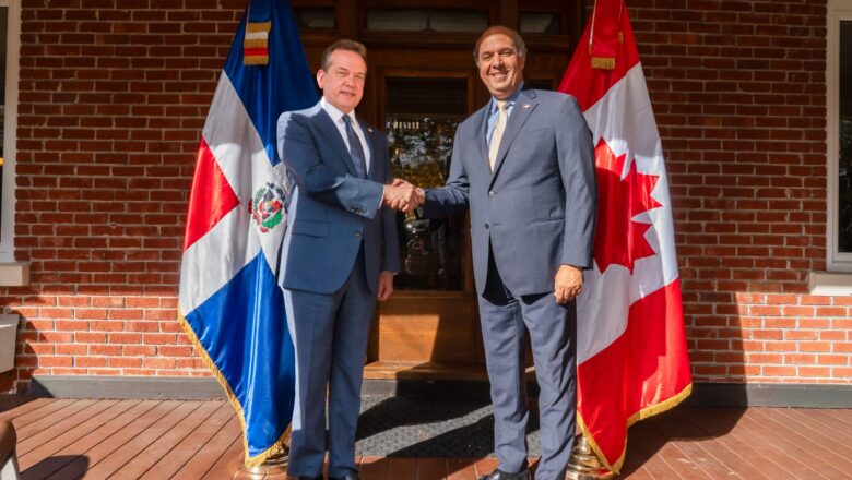 Canciller Víctor -Ito- Bisonó inicia visita oficial a Canadá, la primera de un ministro de Relaciones Exteriores dominicano en más de 20 años