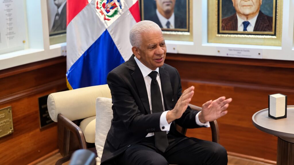 Presidente del Senado impulsa la reforma a la Seguridad Social, defiende la producción agropecuaria, detalla la logística fronteriza y fija posición sobre la agenda legislativa