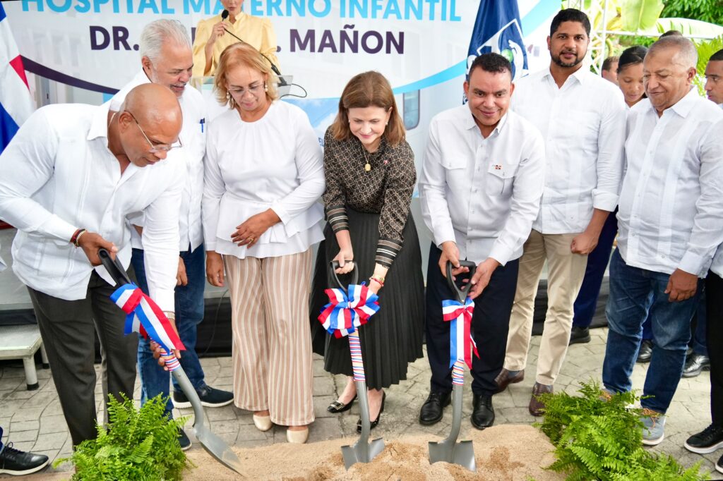 Raquel Peña encabeza primer palazo para remozamiento del Hospital Materno Infantil Jacinto Mañón con inversión superior a RD$489 millones
