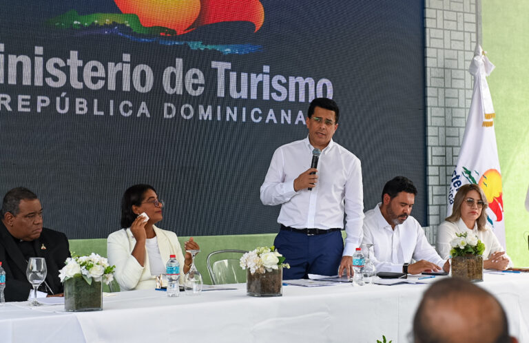 Simbolos Patrops Rd David Collado entrega obras por más de 25 millones en el entorno de la ...